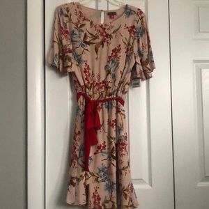 Vince Camuto Floral dress size small